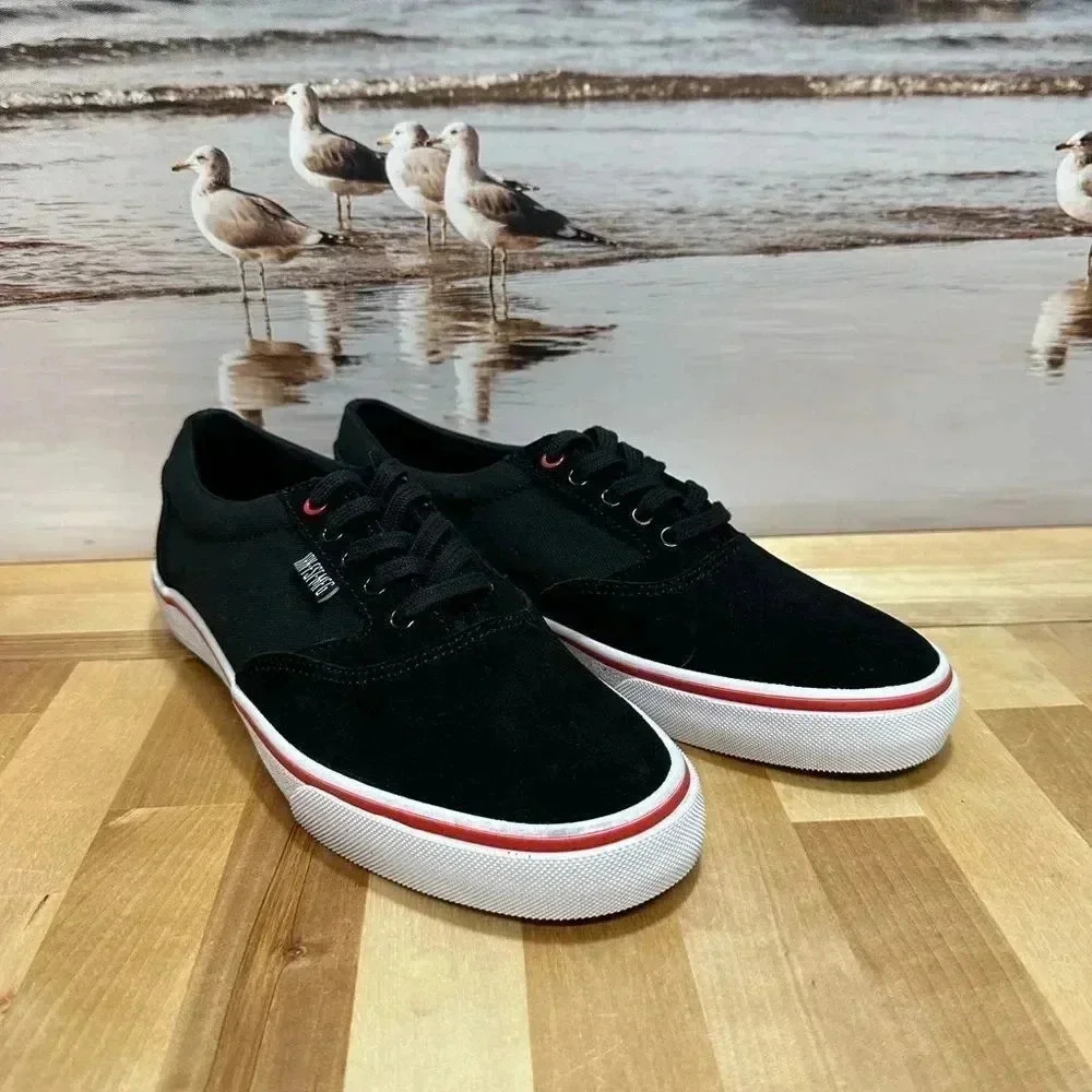 IRON FIST BLACK LOW TOP SNEAKERS NEW NO BOX - Picture 2 of 9
